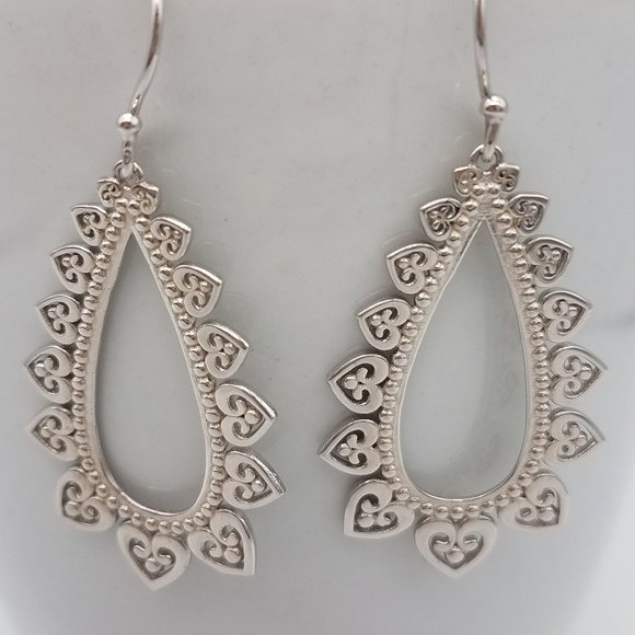 Rhodium Plated Silver Earring (Fine Jewelry) - Picture 2 of 2